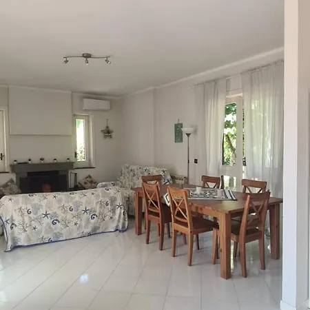 La Magnolia Apartment